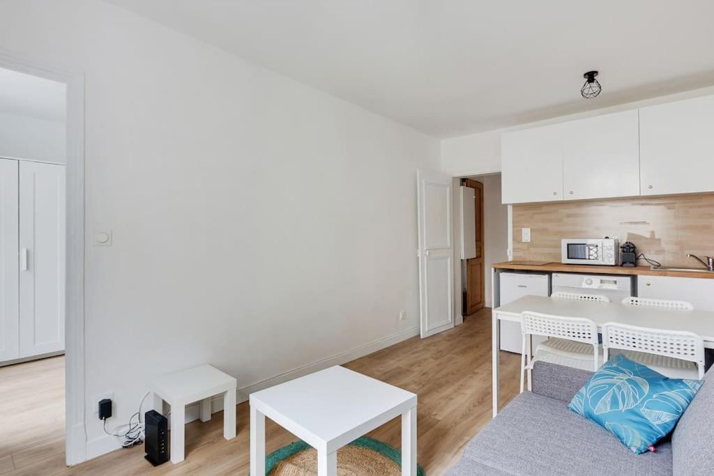 Appartement Suite Aux Portes De Paris Clichy Kültér fotó